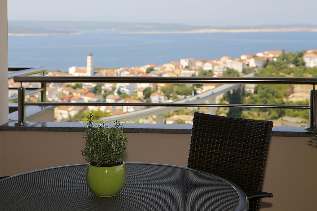 Apartments Villa San Antonio Crikvenica Bagian luar foto